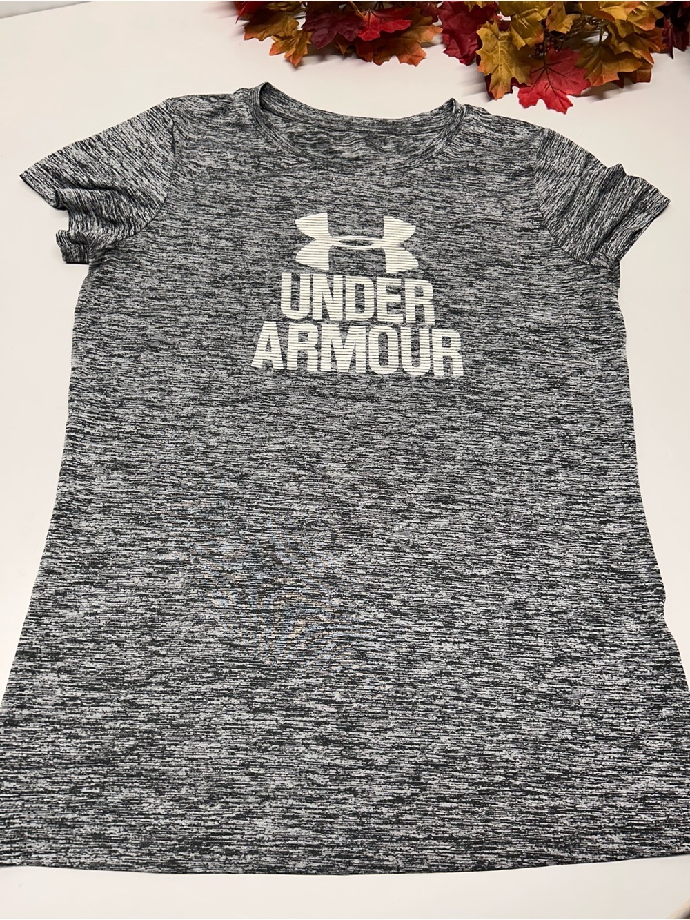 Under Armour Women's Black Heather Performance Logo Tee